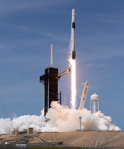 SpaceX Falcon 9 执行 Demo-2 发射任务